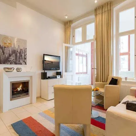 Autorenhaus App 03 Heinrich Ma * Heringsdorf