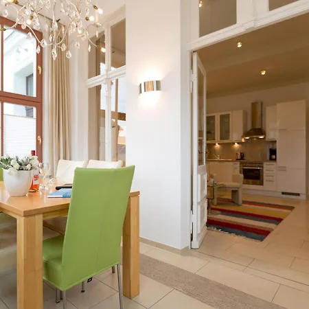 Autorenhaus App 03 Heinrich Ma * Heringsdorf