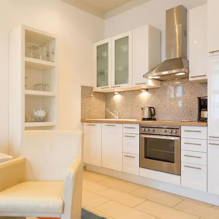 Autorenhaus App 03 Heinrich Ma *